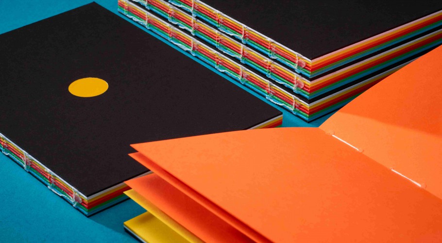 Notebook Puntgaaf_Papyrus Rainbow®_2.jpg